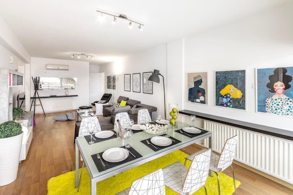 Luxurious Bright & Stylish 2Br With Office In Nicosia 아파트 외부 사진